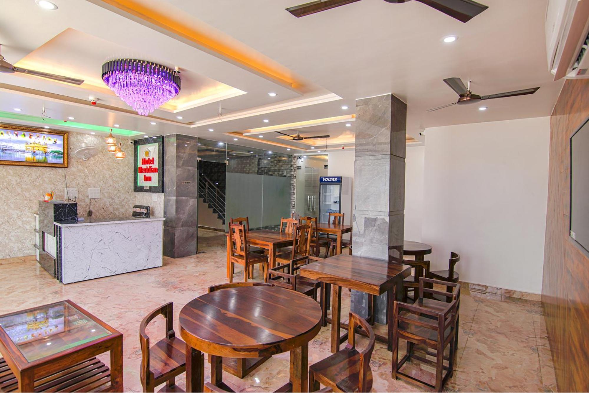 Fabhotel Meridian Inn Mohali Ngoại thất bức ảnh